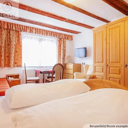 Edelweisshof Appartement *